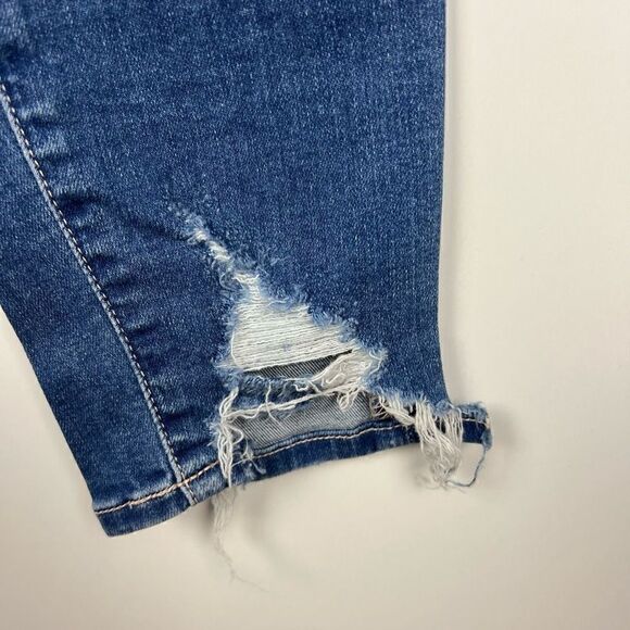 FRAME Ali High Rise Waist Cigarette Jeans Distressed Hem Medium Wash size 28 - Picture 9 of 12